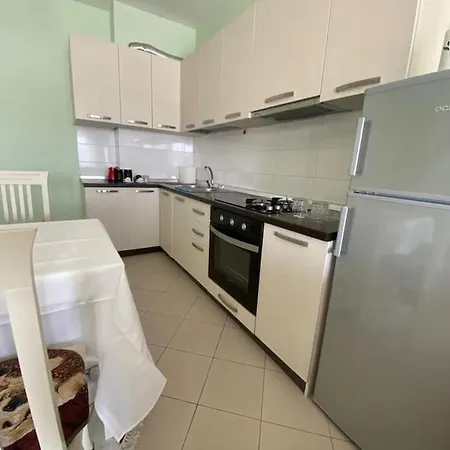 Gold Key Apartments, Beach * Durres