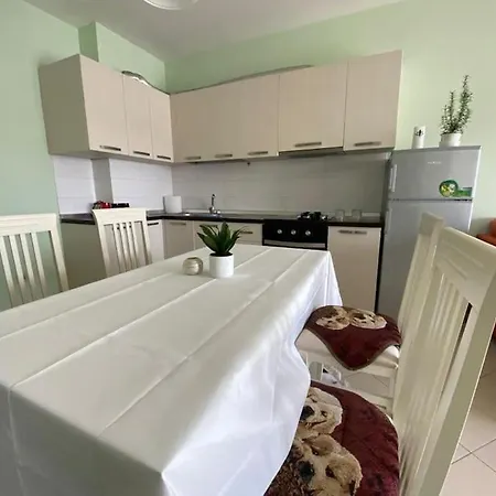 Gold Key Apartments, Beach * Durres