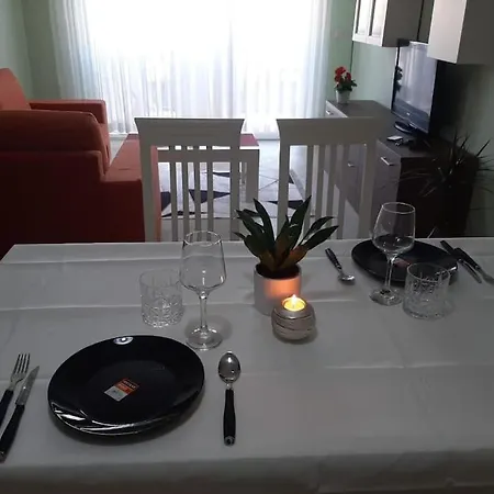 Gold Key Apartments, Beach Apartment