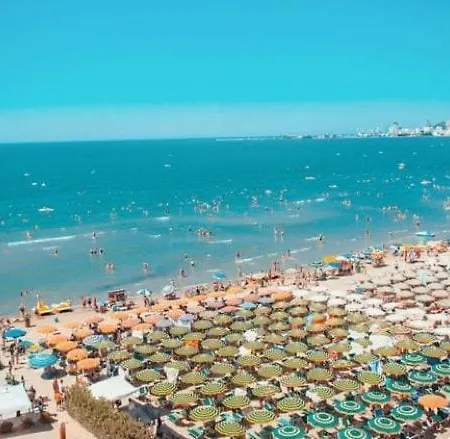 Gold Key Apartments, Beach Apartment *